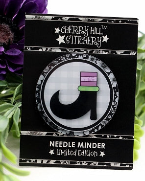 Witch Shoe Needle Minder