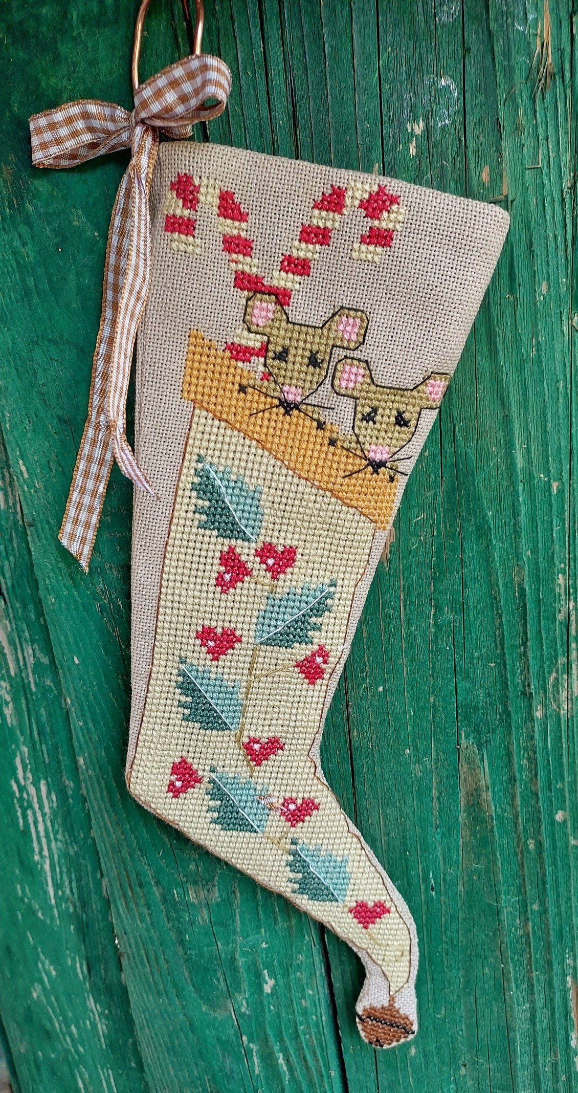 Primitive Stocking with Mice-All in One