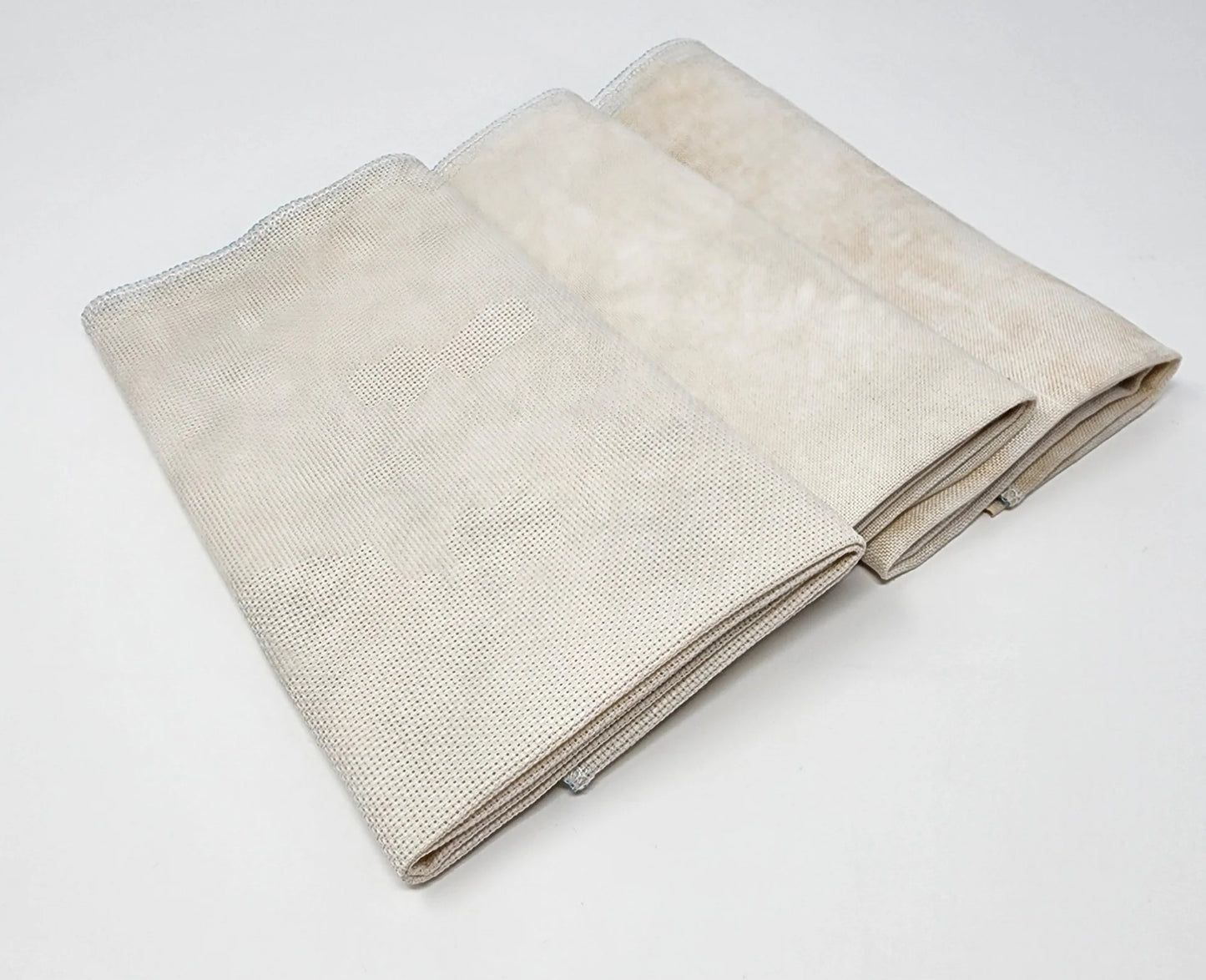 Sugar Cream Pie - 32 Hand Dyed Linen - BeStitchMe