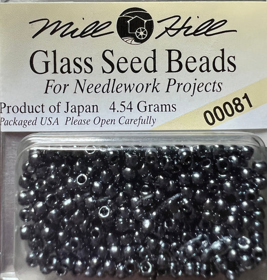 00081 Jet Seed Beads