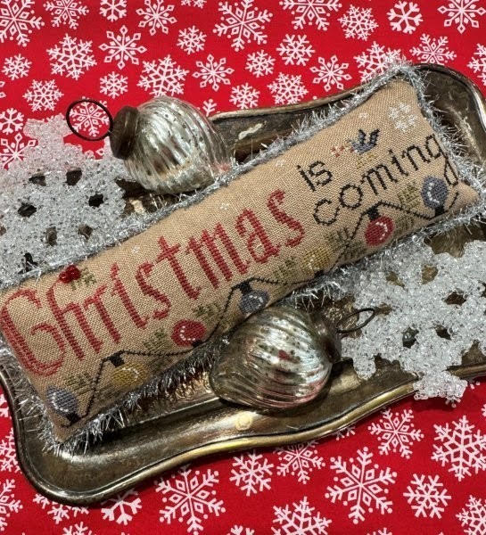 Christmas is Coming! Pinkeep