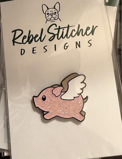 Flying Pig Needle Minder