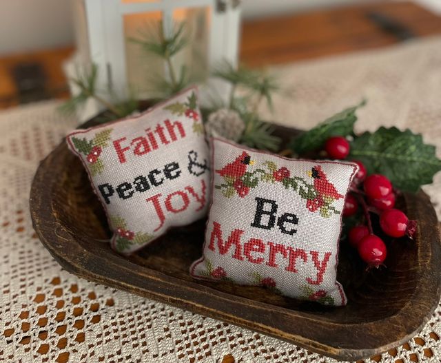 Merry & Faith pillows
