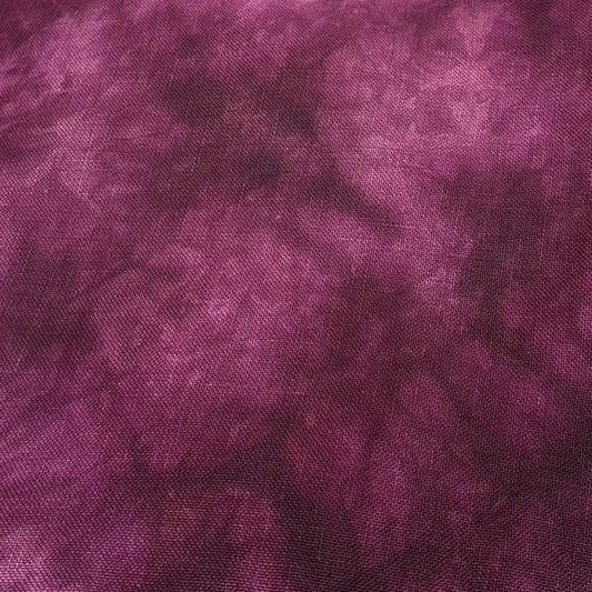 Plum Hallowed - 32 Linen - Fiberlicious Yummy Fibers