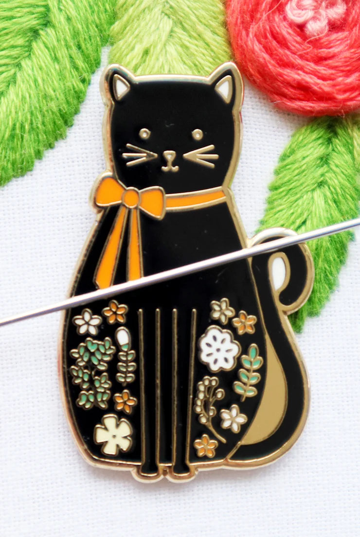 Black Cat Magnetic Needleminder