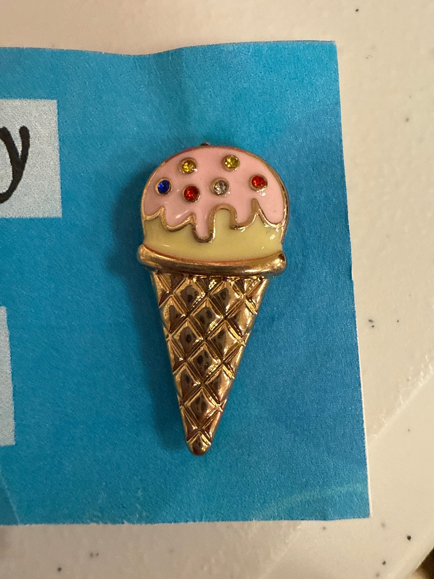 Ice Ceam Cone Needle Nanny