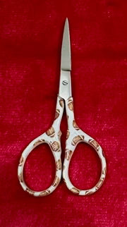 Footballs Scissors