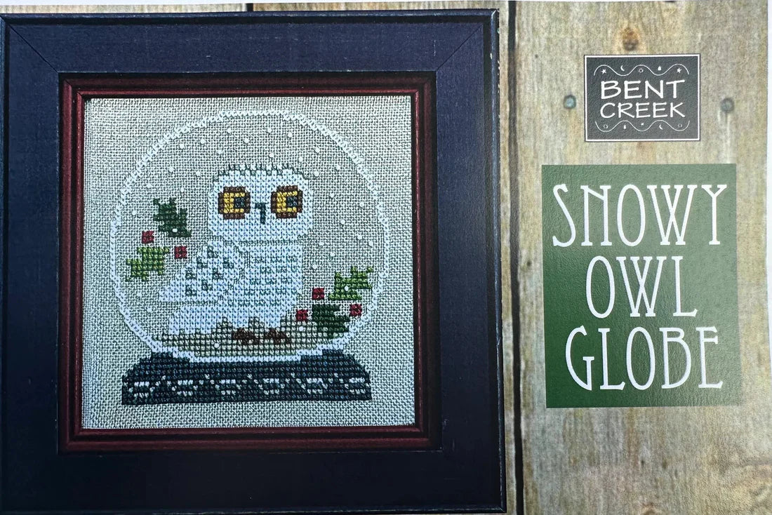 Snowy Owl Globe