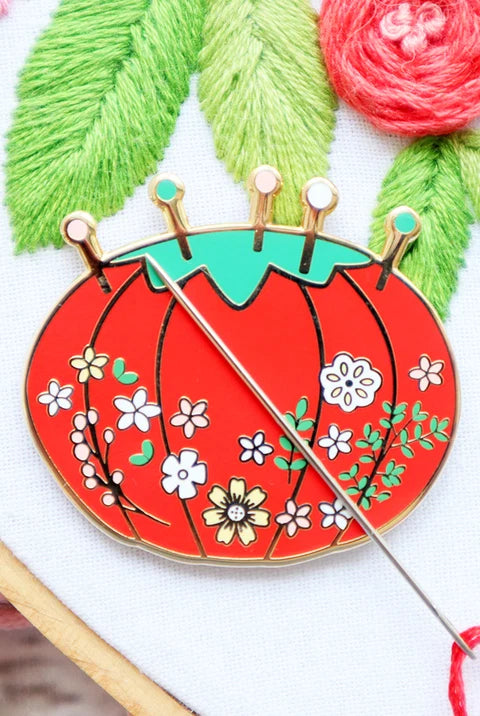 Vintage Tomato Pin Cushion Magnetic Needleminder
