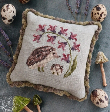 Hedgehog & Hyacinth with Cottage Garden Threads
