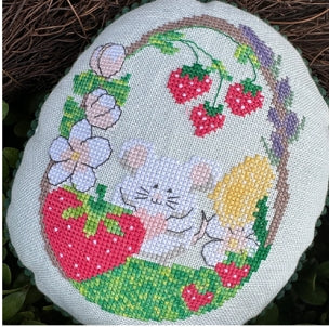 Mousy's Strawberry Basket